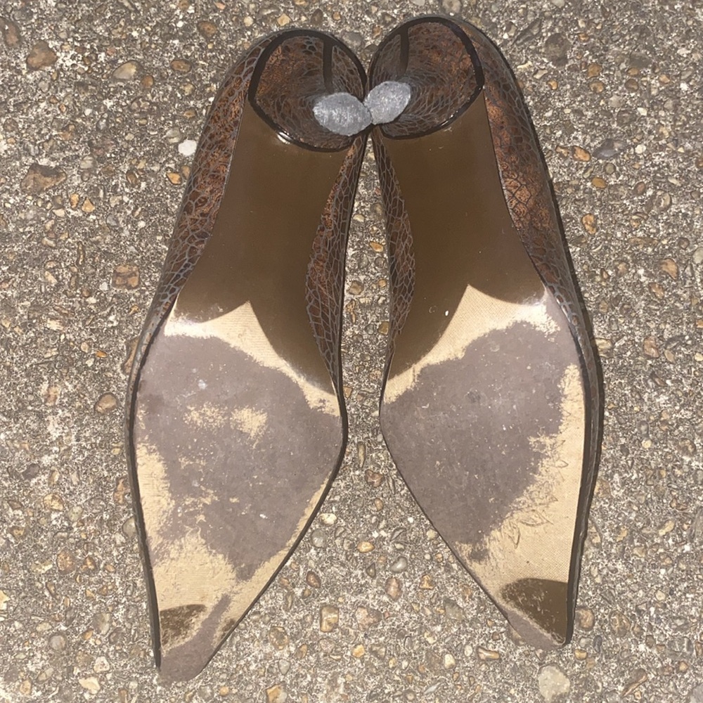 Leather Snakeskin Heels by J. Renee. Size 8M (women) - Picture 4 of 9